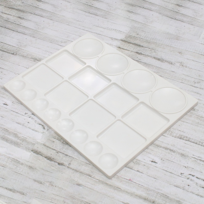 Artists Plastic Palette 12.9inch X 9.9inch 20 Well 1pc
